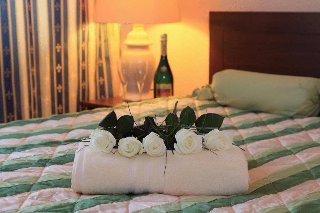 Hotel Central Inn Am Hauptbahnhof Pension Berlin Bagian luar foto